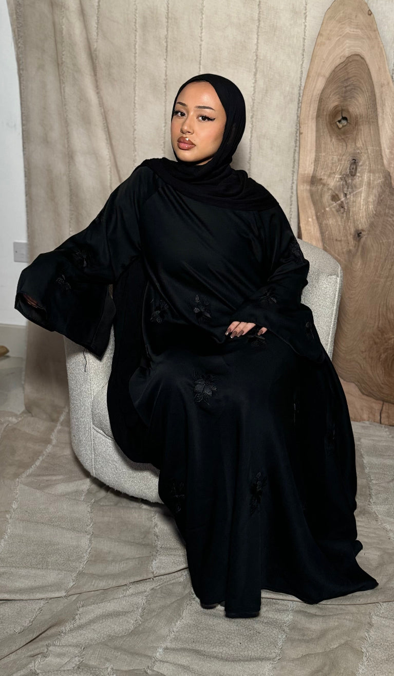 Nawra Abayah -Black